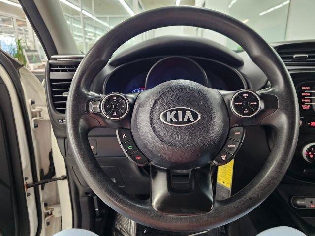 Used 2014 Kia Soul FWD image 10