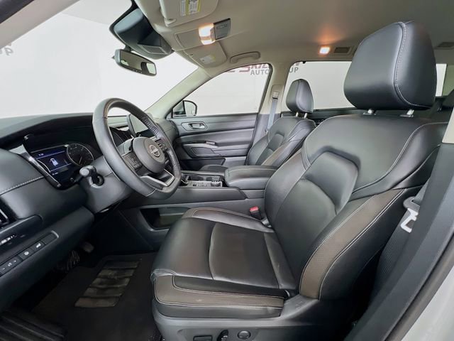 Used 2022 Nissan Pathfinder SL image 10