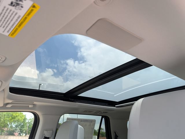 New 2027 Ford Expedition Platinum AWD/4WD image 22