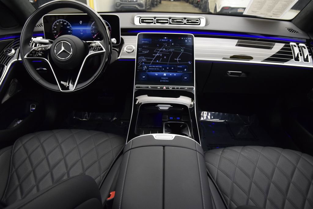 Used 2025 Mercedes-Benz S 580 4MATIC Sedan image 20