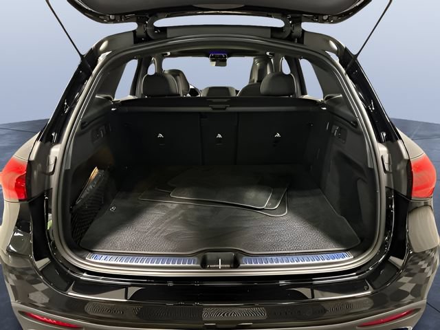 Used 2026 Mercedes-Benz GLC 300 4MATIC image 16