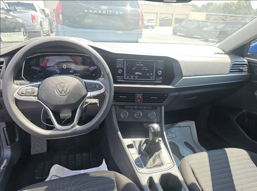 Used 2023 Volkswagen Jetta S FWD image 6