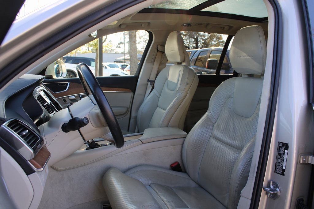 Used 2016 Volvo XC90 T6 Inscription image 22