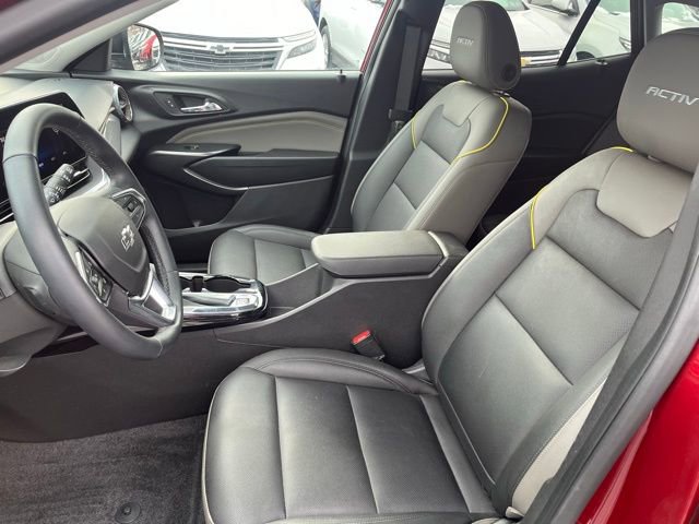 Used 2024 Chevrolet Trax ACTIV w/ Driver Confidence Package image 12