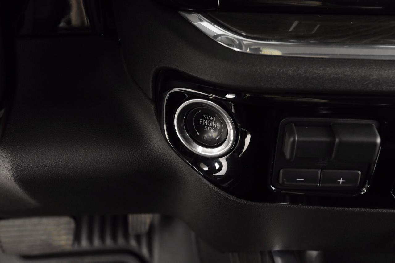 Used 2024 Chevrolet Silverado 2500 LTZ w/ LTZ Plus Package image 31