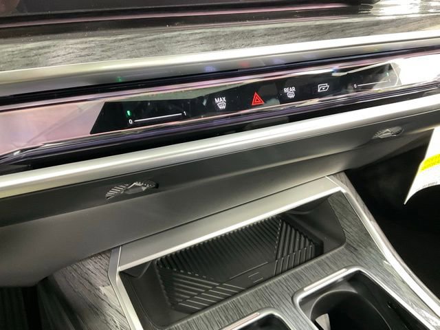 Used 2024 BMW i7 eDrive50 image 18