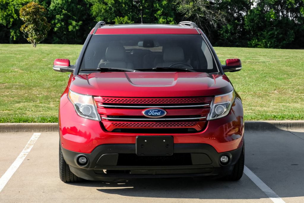 Used 2014 Ford Explorer Limited w/ Equipment Group 302A FWD image 10
