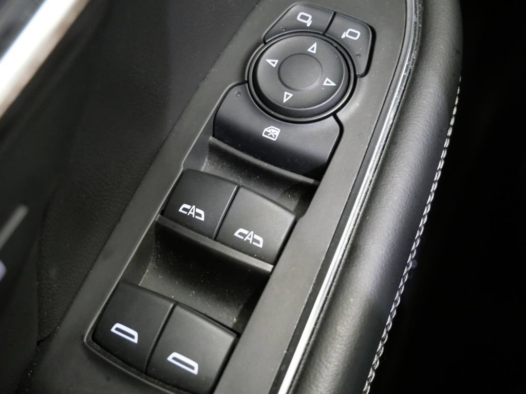 Used 2021 Buick Envision Avenir w/ Technology Package II AWD/4WD image 13