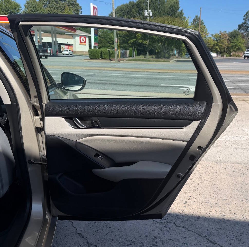 Used 2020 Honda Accord LX image 13