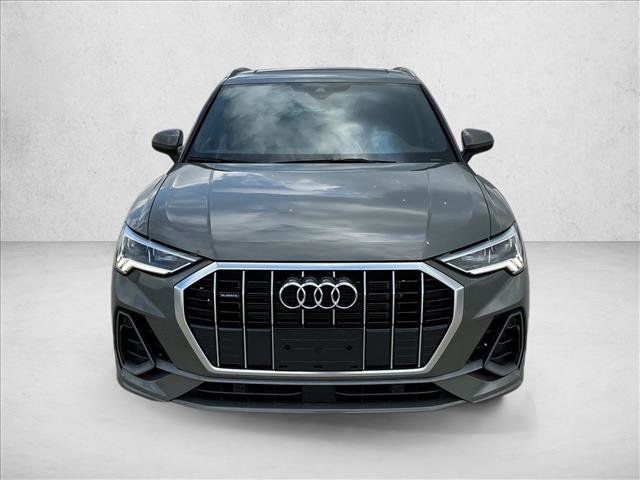 Certified 2025 Audi Q3 2.0T Premium w/ Convenience Package image 2