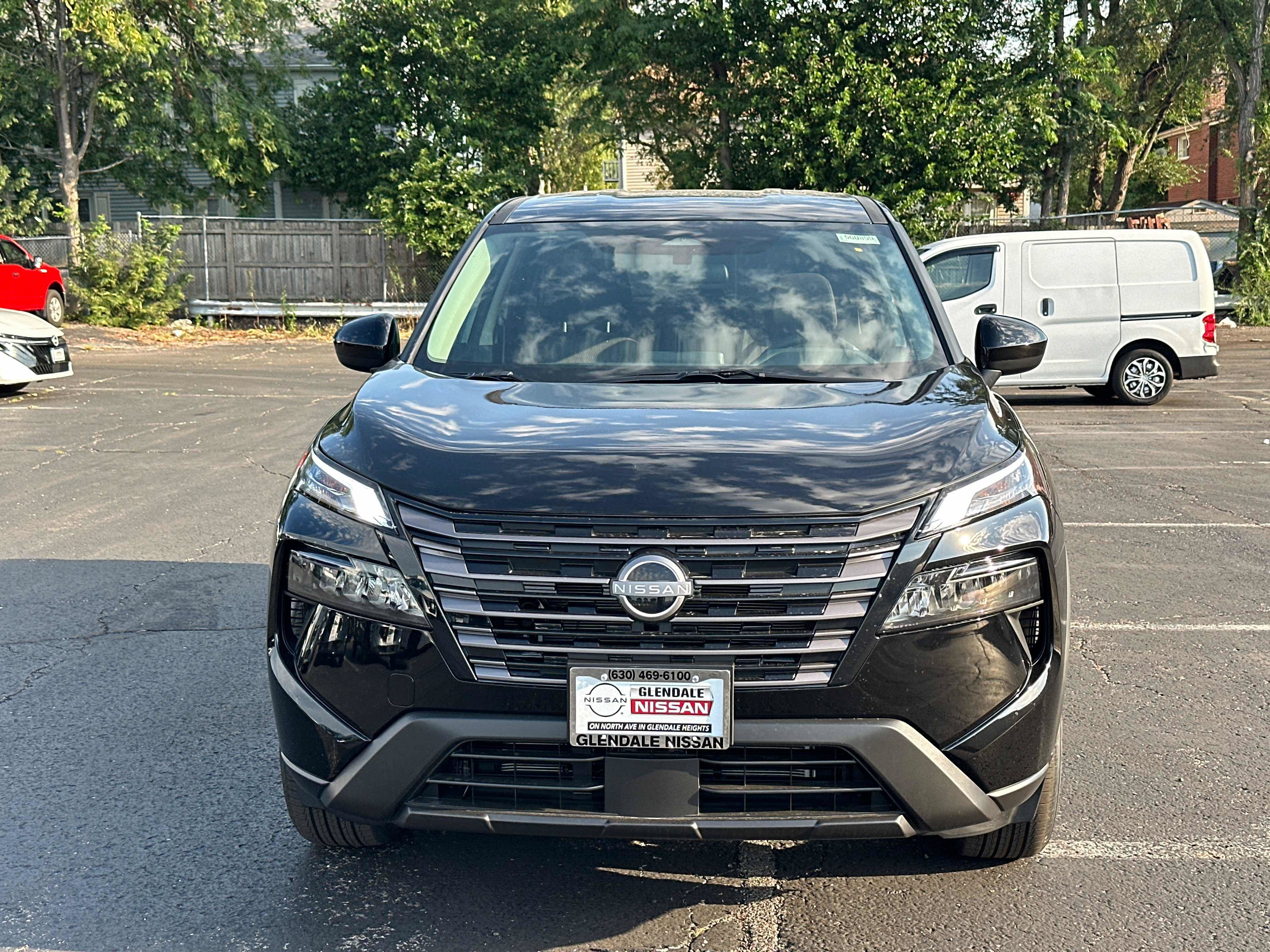 New 2026 Nissan Rogue SV w/ Cold Weather Package AWD/4WD image 2