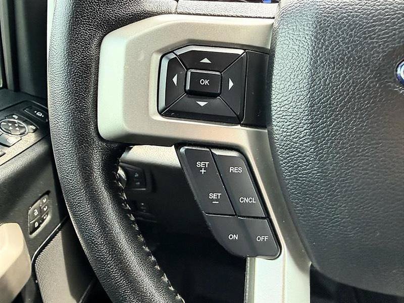 Used 2020 Ford F250 Lariat w/ Lariat Ultimate Package AWD/4WD image 36