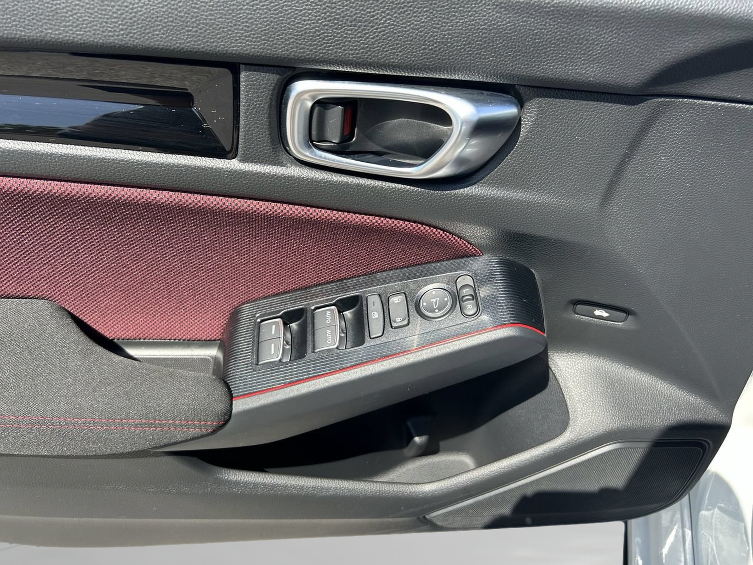 Certified 2025 Honda Civic Si image 17