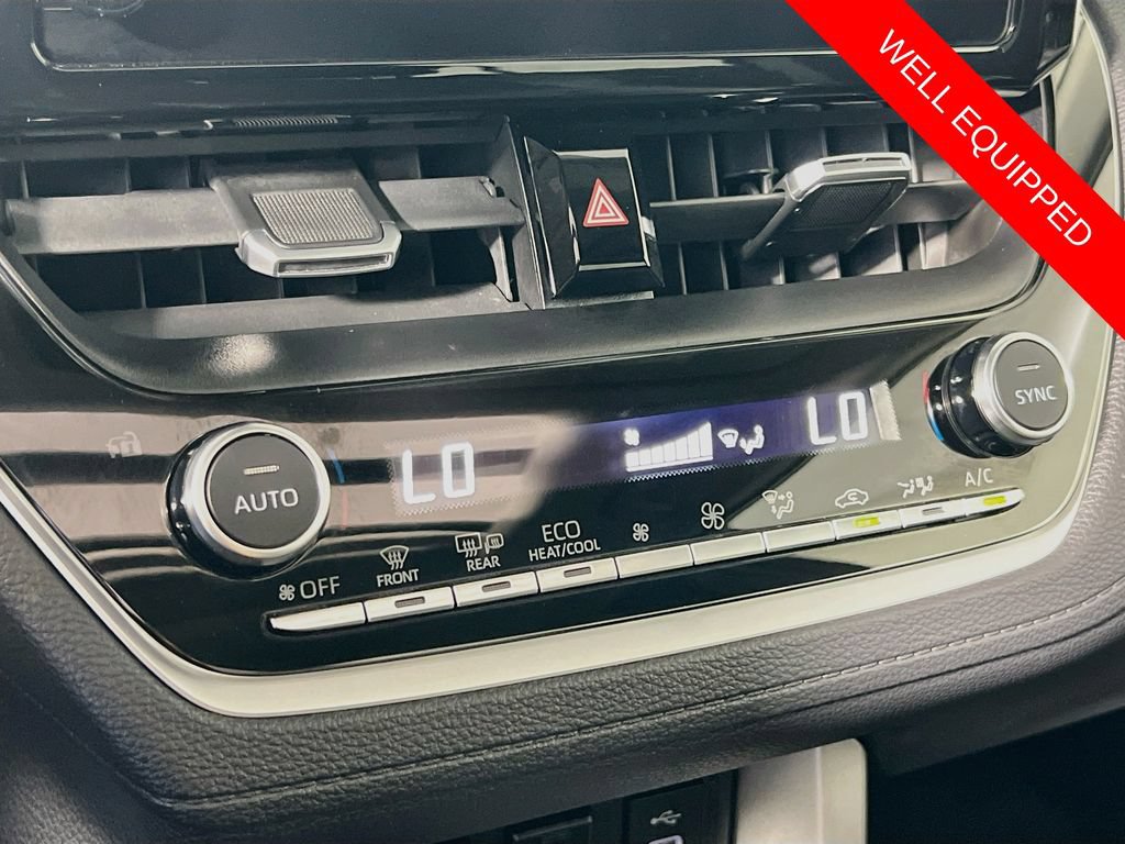 Used 2023 Toyota Corolla Cross XLE w/ Convenience Package FWD image 15