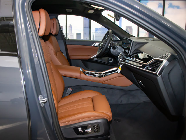 New 2027 BMW X6 M60i AWD/4WD image 21