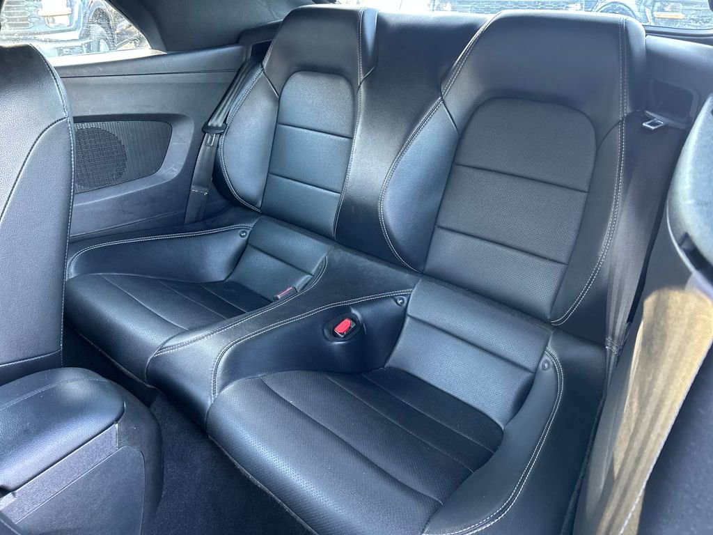 Used 2021 Ford Mustang Premium image 21