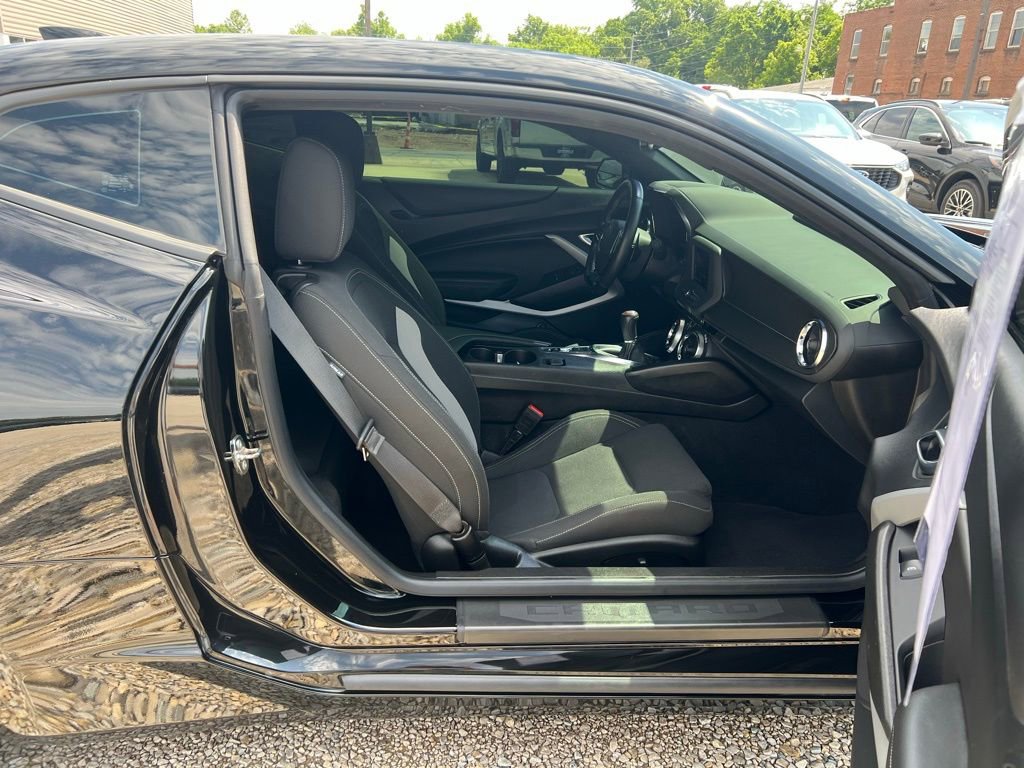 Used 2022 Chevrolet Camaro LT image 19