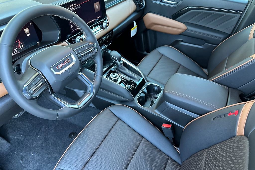 New 2026 GMC Canyon AT4 w/ Technology Plus Package AWD/4WD image 8