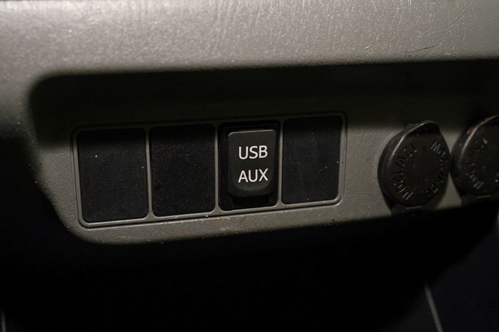 Used 2014 Toyota Tacoma PreRunner w/ SR5 Package RWD image 13