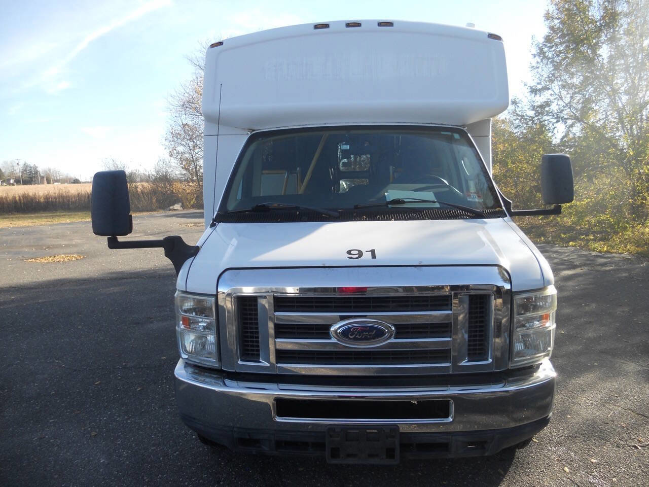 Used 2013 Ford E-450 and Econoline 450 Super Duty w/ Shuttle Bus Prep Pkg image 13
