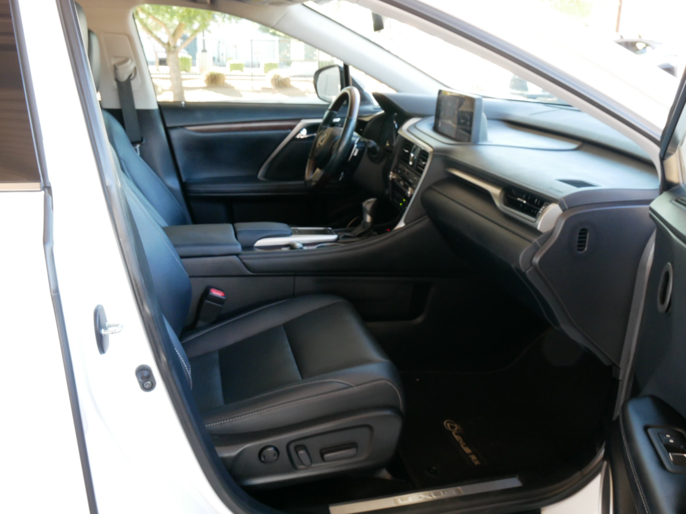 Used 2020 Lexus RX 350 FWD w/ Premium Package image 10