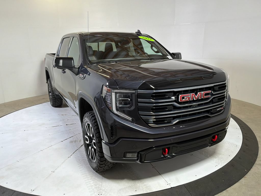 Used 2025 GMC Sierra 1500 AT4 w/ Technology Package
