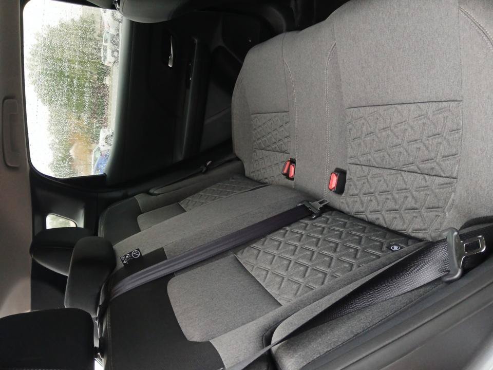 Certified 2026 Nissan Kicks SV w/ SV Premium Package FWD image 29