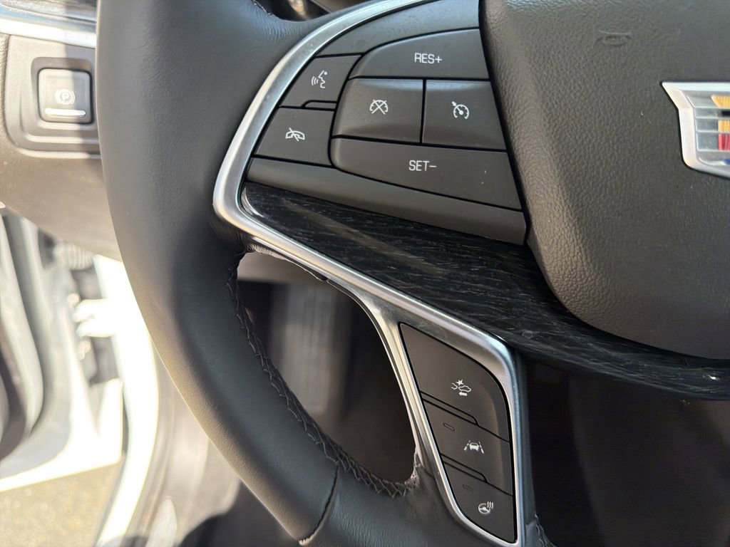 Certified 2022 Cadillac XT5 Premium Luxury image 28