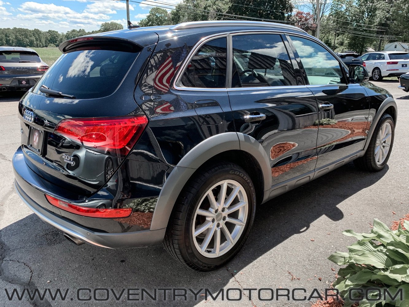 Used 2017 Audi Q5 2.0T Premium Plus w/ Technology Package image 5