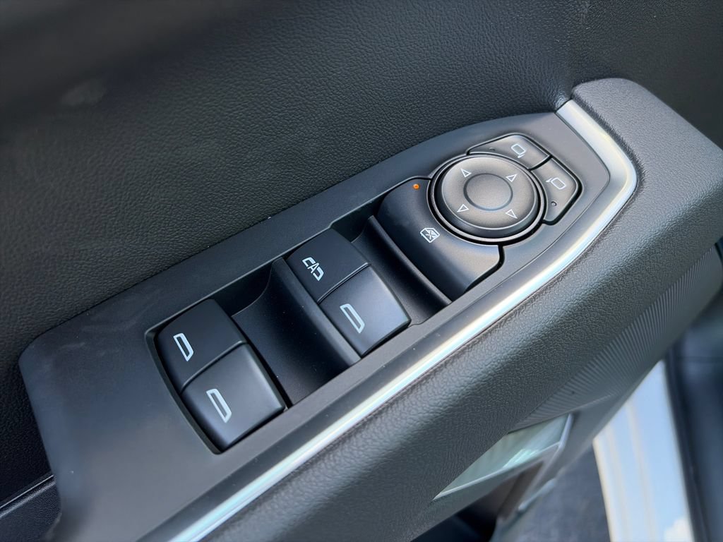 New 2026 Chevrolet Silverado 1500 LT AWD/4WD image 16