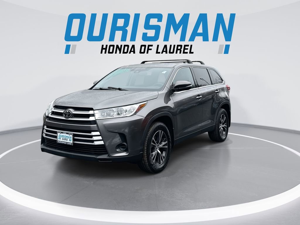 Used 2019 Toyota Highlander LE image 4