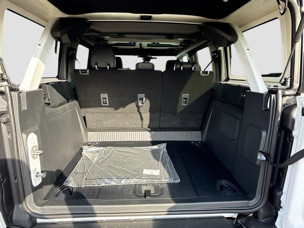 New 2025 Ford Bronco Badlands w/ Sasquatch Package image 12