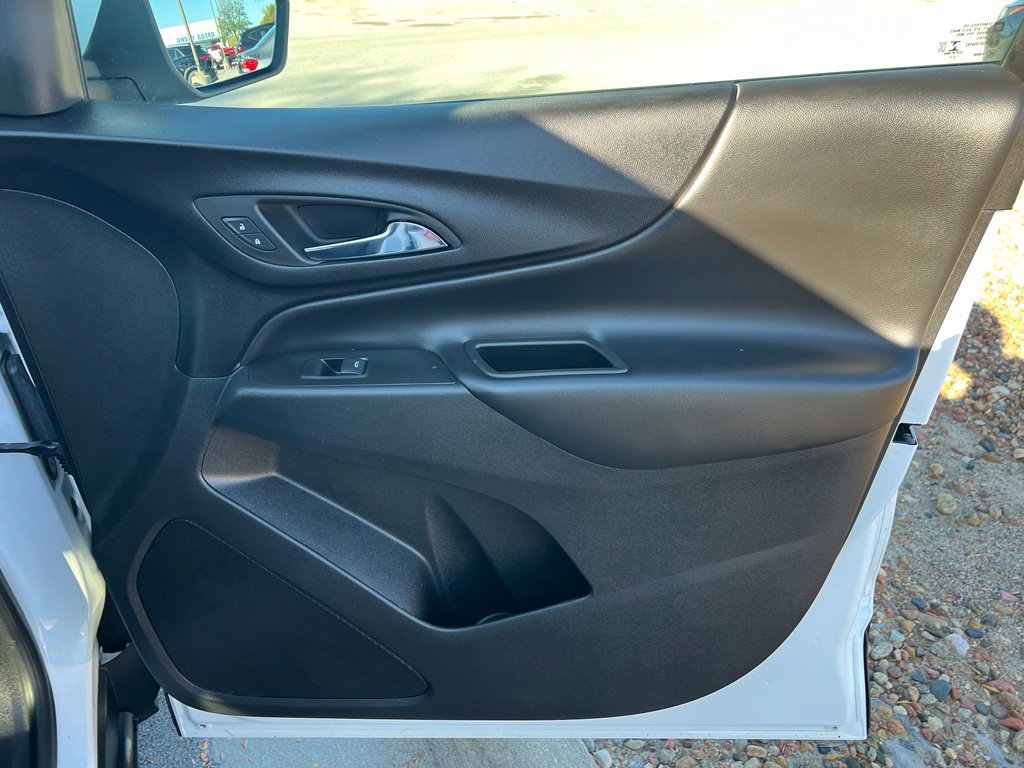 Used 2022 Chevrolet Equinox LT AWD/4WD image 25