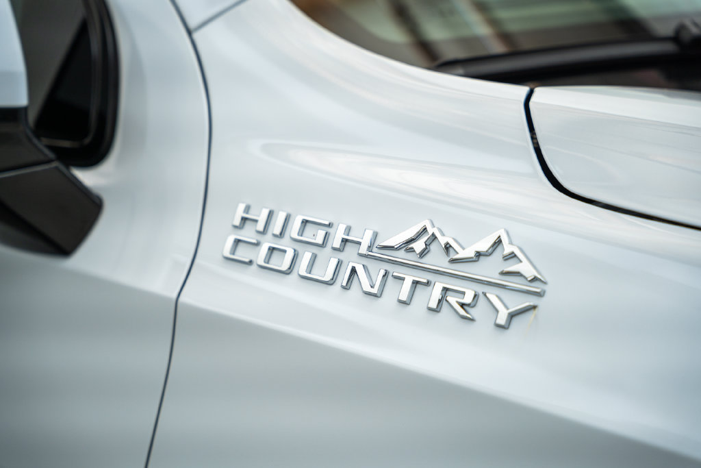 New 2026 Chevrolet Tahoe High Country AWD/4WD image 16