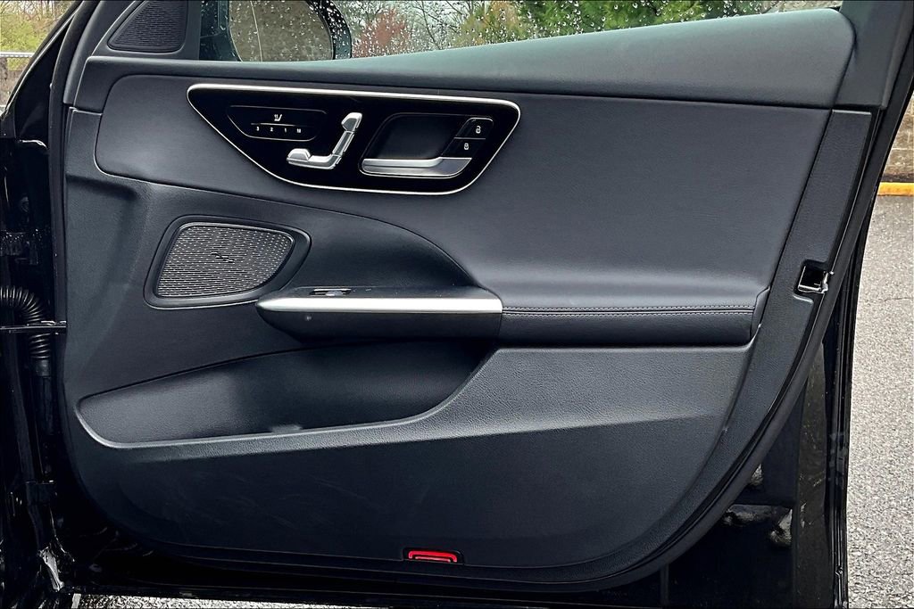 Certified 2025 Mercedes-Benz C 300 4MATIC Sedan image 19