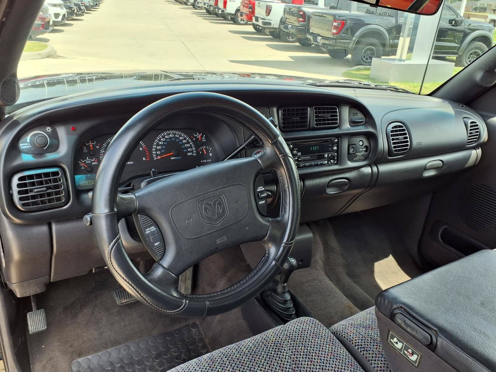 Used 1998 Dodge Ram 1500 Truck 4x4 Quad Cab image 10