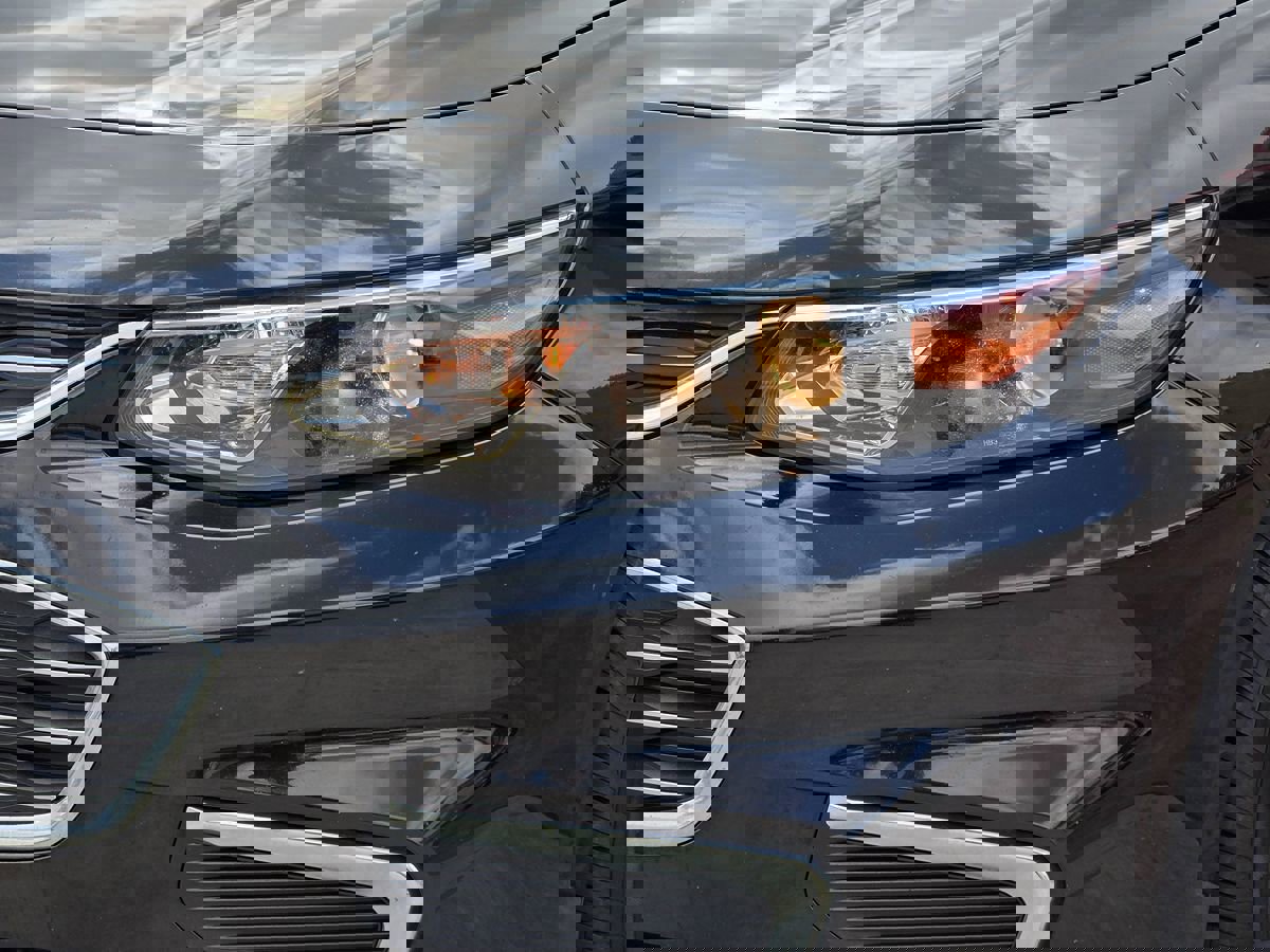 Used 2016 Chevrolet Malibu LS image 7