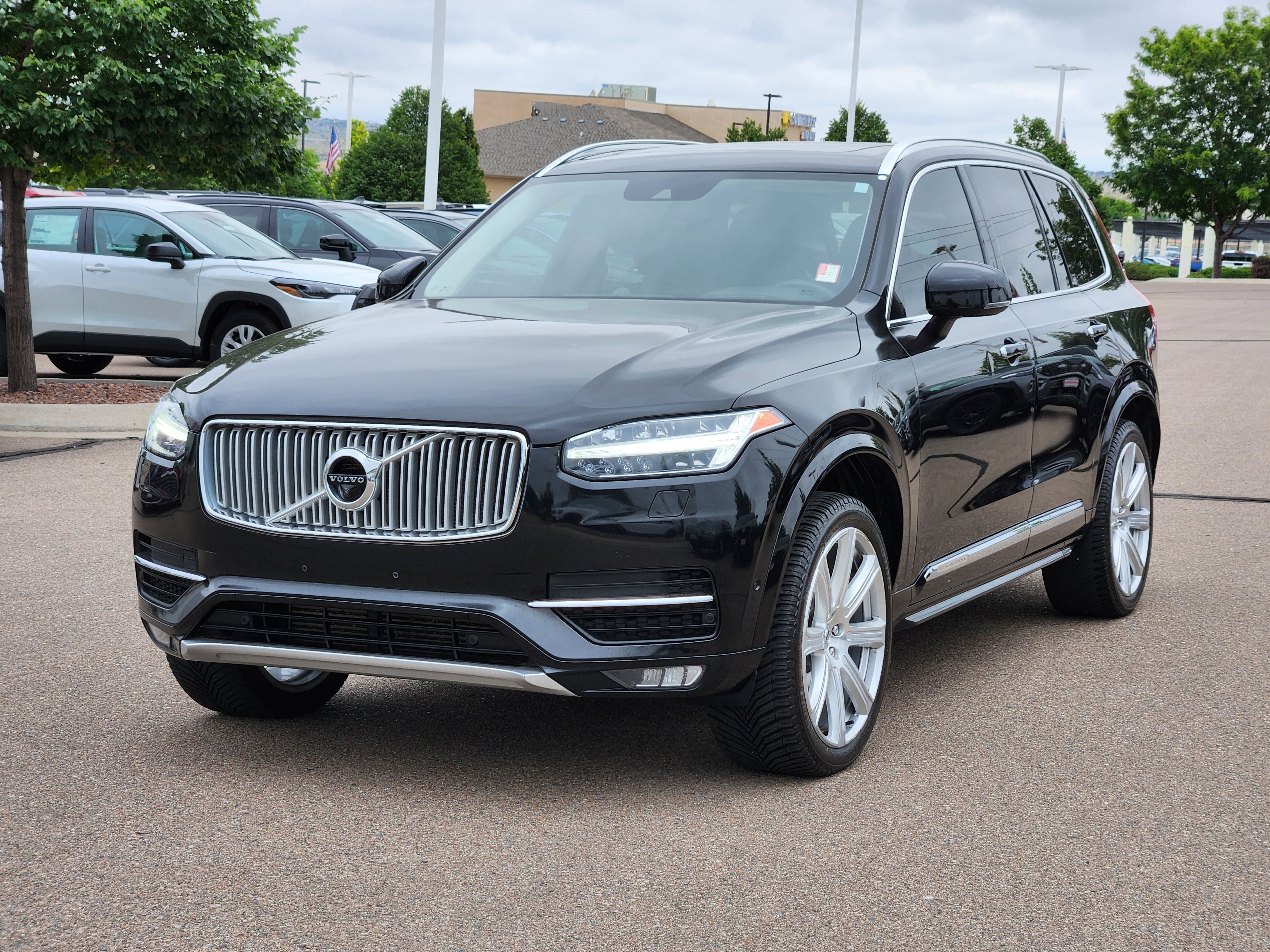 Used 2018 Volvo XC90 T6 Inscription w/ Convenience Package AWD/4WD image 4
