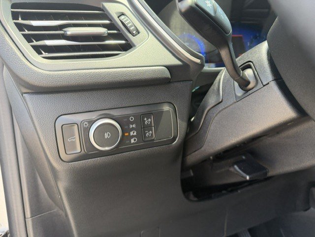 Used 2022 Ford Escape SEL w/ Technology Package FWD image 14