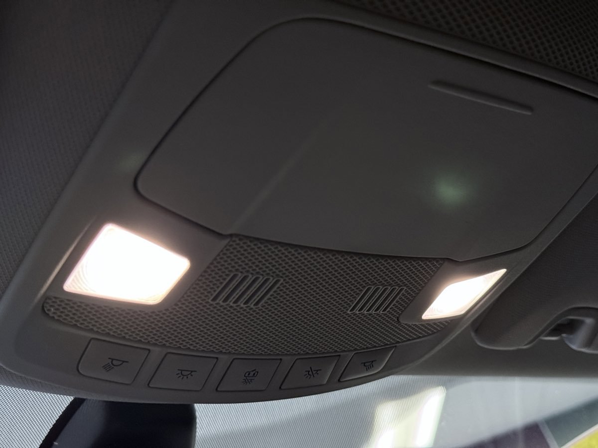 Used 2019 Ford Fusion SE image 55