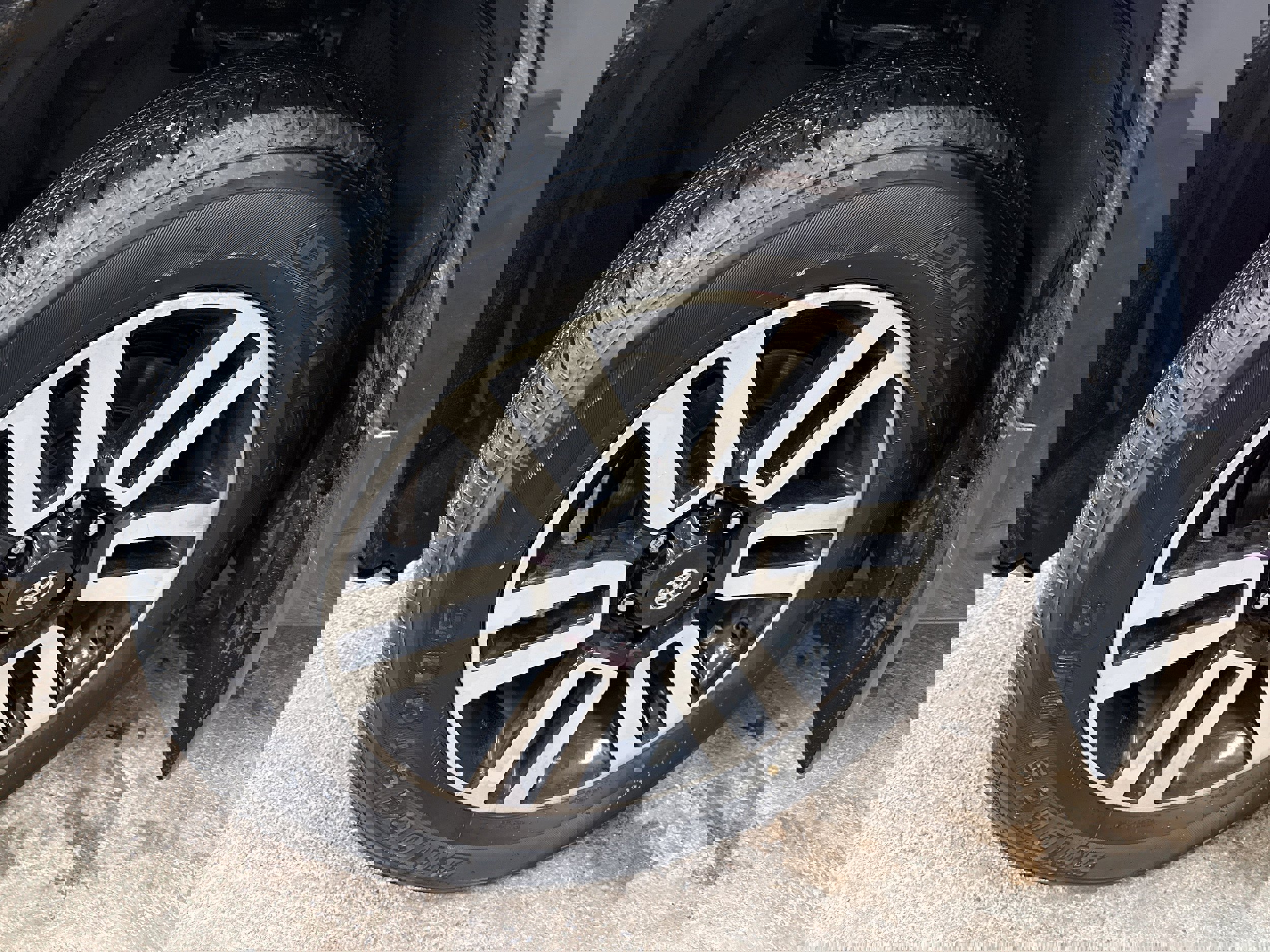 Used 2022 Toyota 4Runner Limited image 4