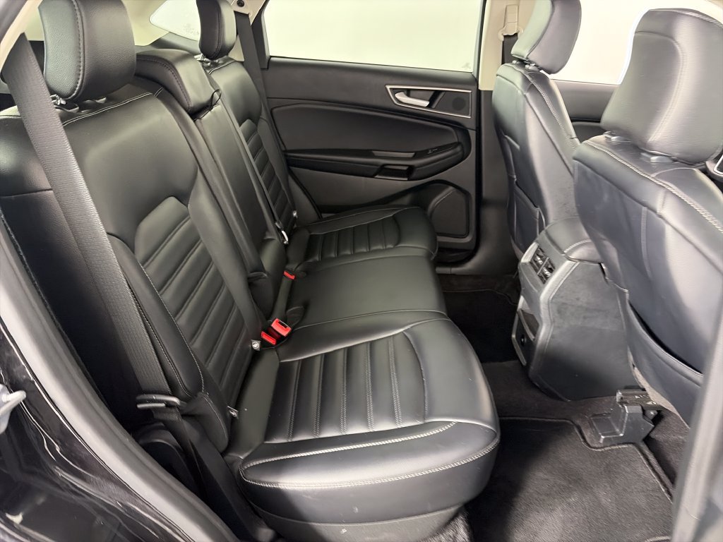 Used 2024 Ford Edge SEL AWD/4WD image 29