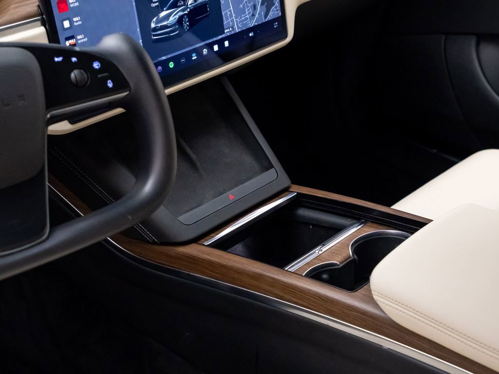 Used 2023 Tesla Model S Standard Range image 11