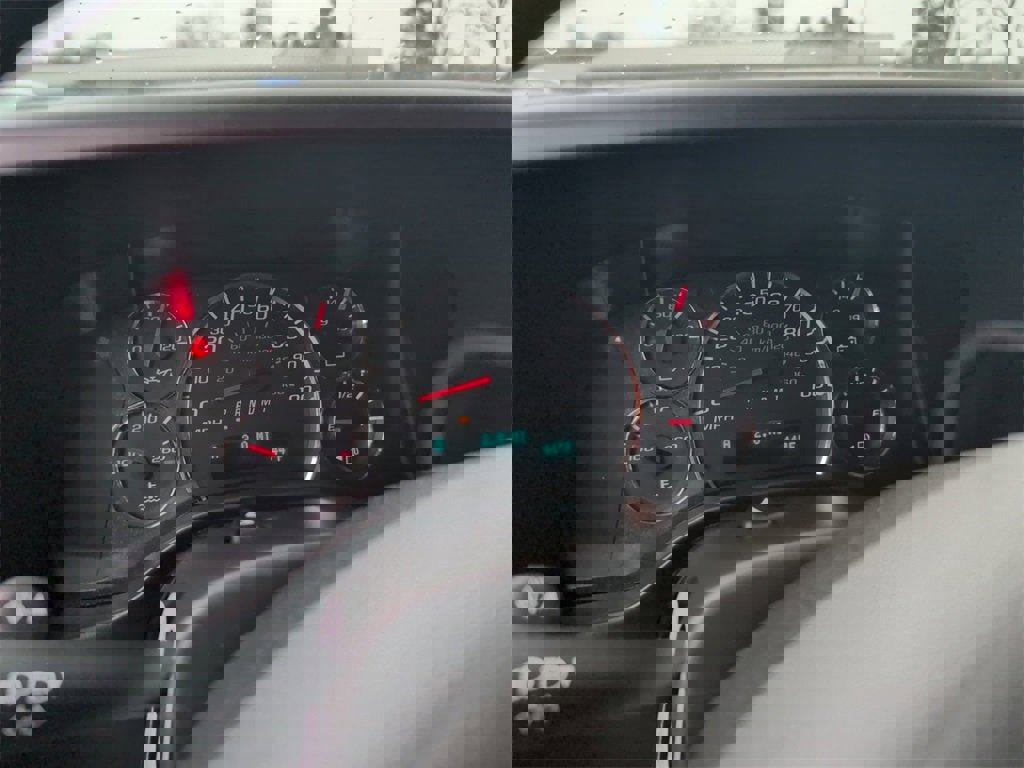 New 2026 Chevrolet Express 2500 Extended w/ Driver Convenience Package image 19