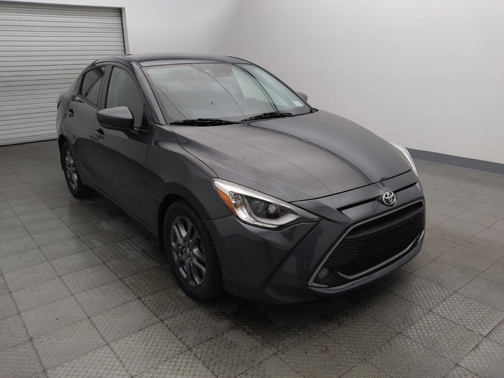 Used 2019 Toyota Yaris XLE FWD image 13