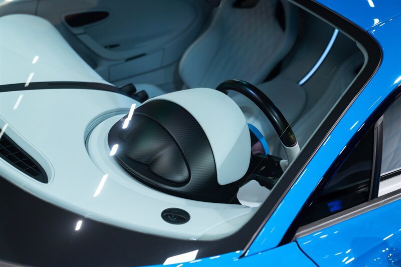 Used 2022 Bugatti Chiron Super Sport AWD/4WD image 79