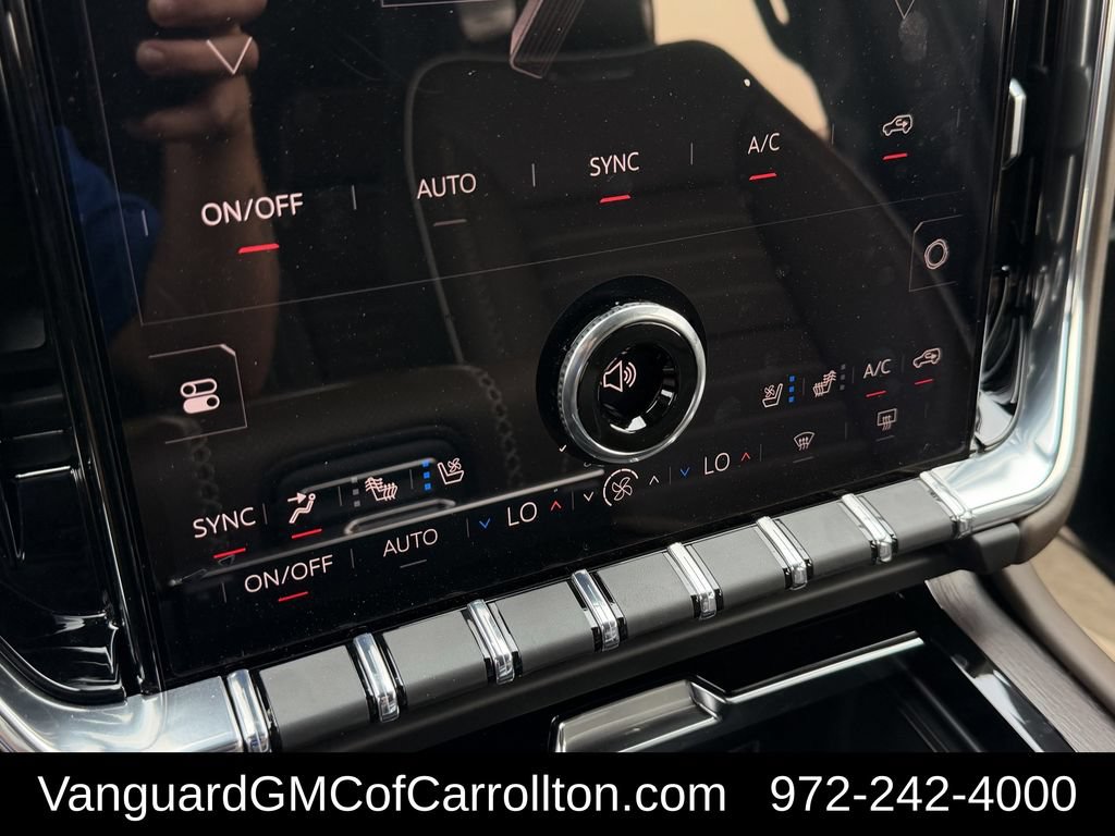 New 2026 GMC Yukon XL Denali Ultimate AWD/4WD image 17
