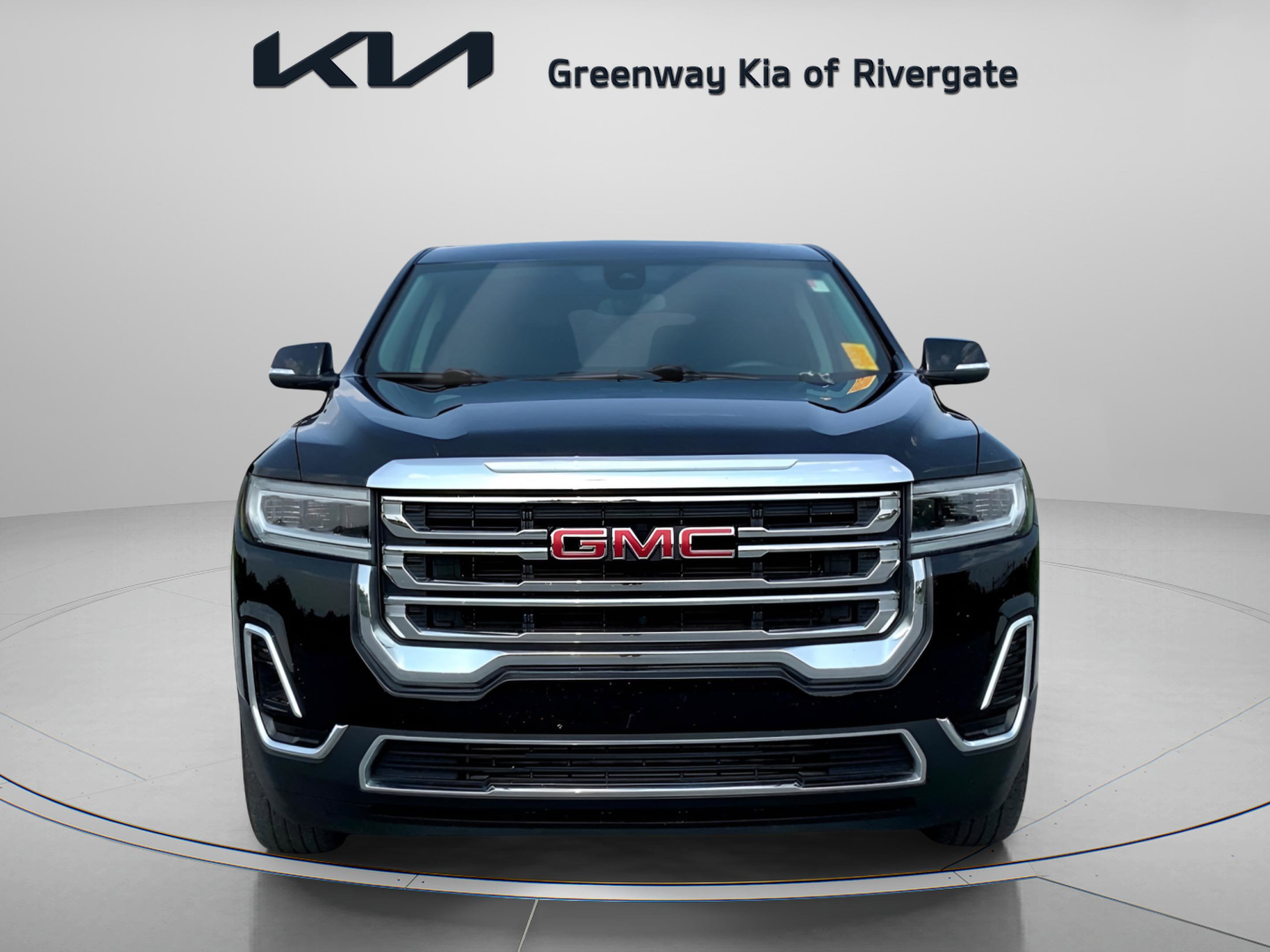 Used 2023 GMC Acadia SLE image 2