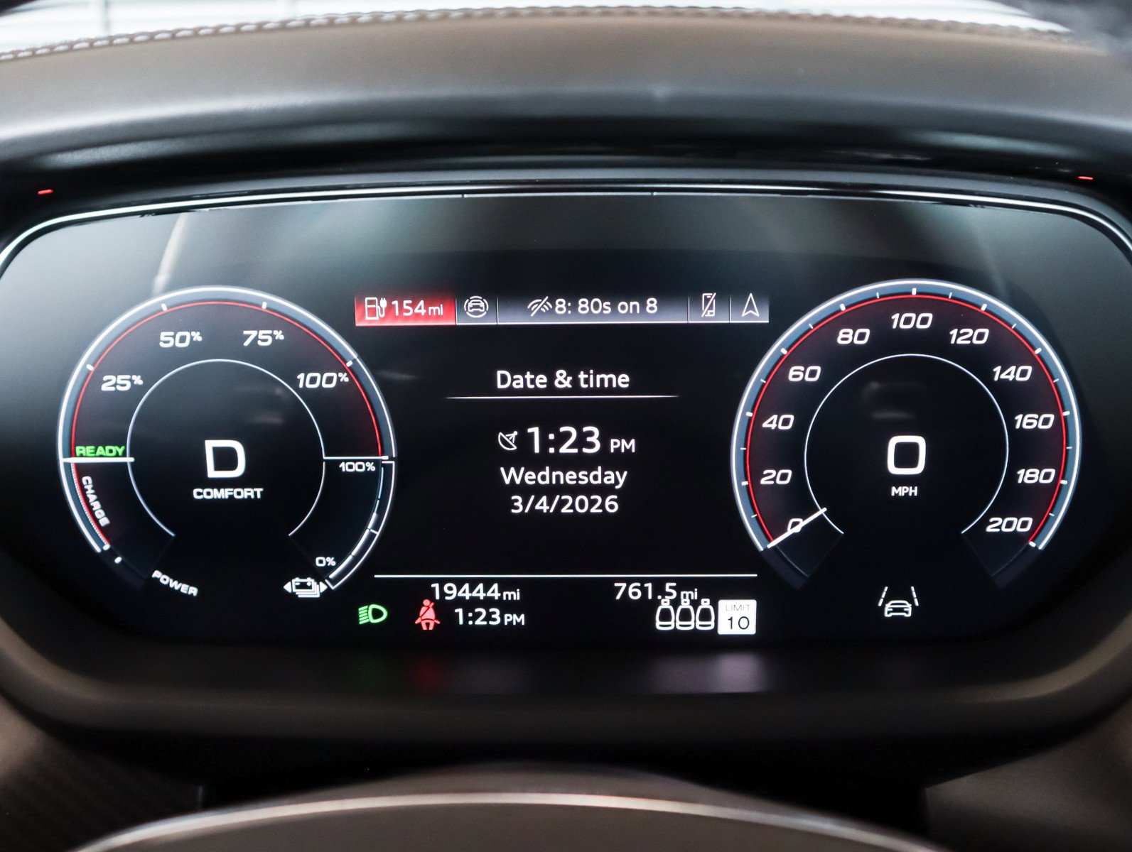 Used 2024 Audi RS e-tron GT w/ Carbon Performance Package AWD/4WD image 18