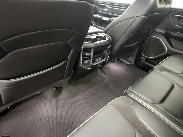 Used 2024 RAM 1500 Laramie AWD/4WD image 21
